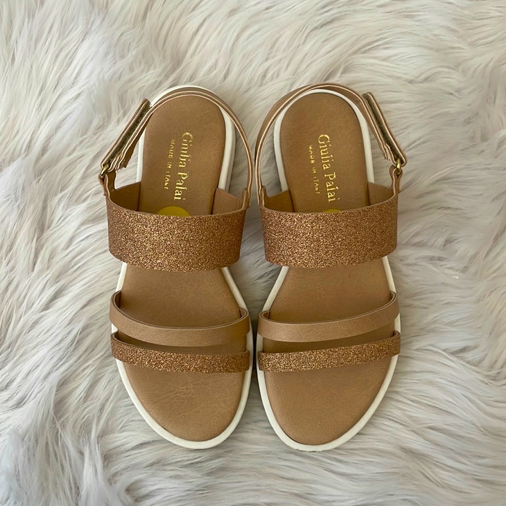 Giulia Palai Sandal - size 1 / gently worn